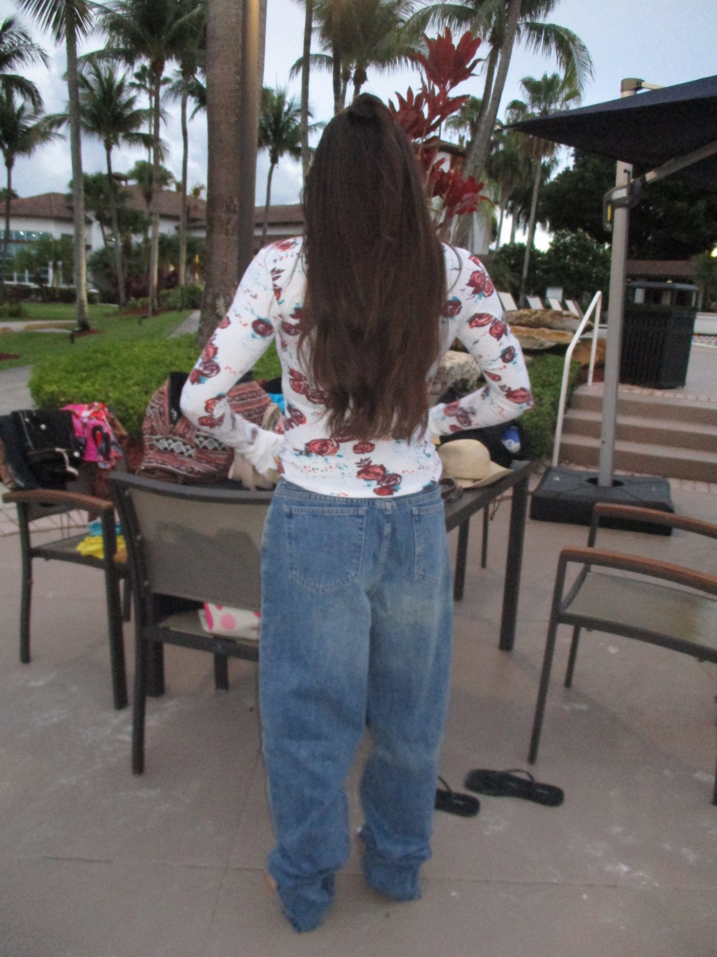White floral Arizona long sleeve